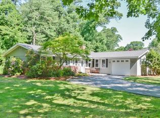 17 Ruthellen Rd, Chelmsford, MA 01824
