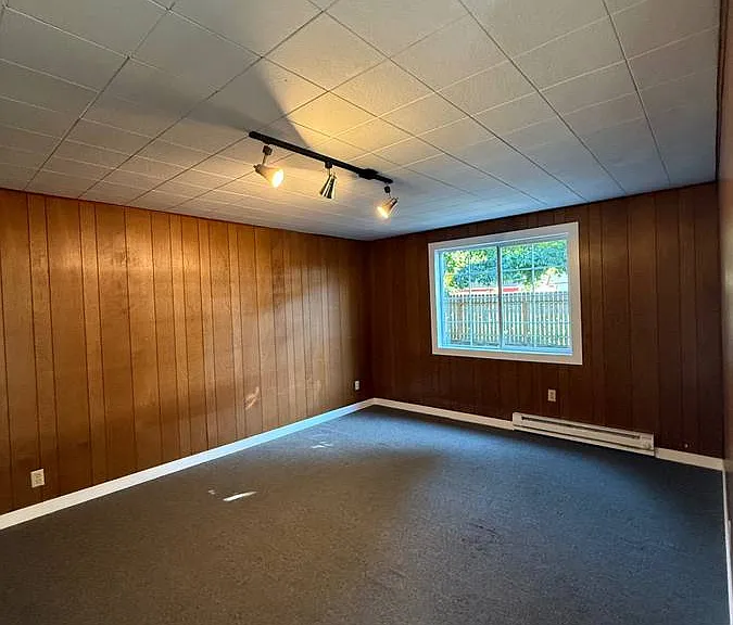 2095 Primrose St — Photo 10