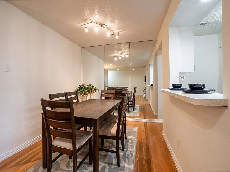 5132 Amesbury Dr #205 — Photo 11