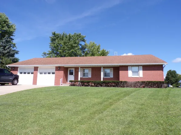 1361 Johnson Pl, Washington Court House, OH 43160