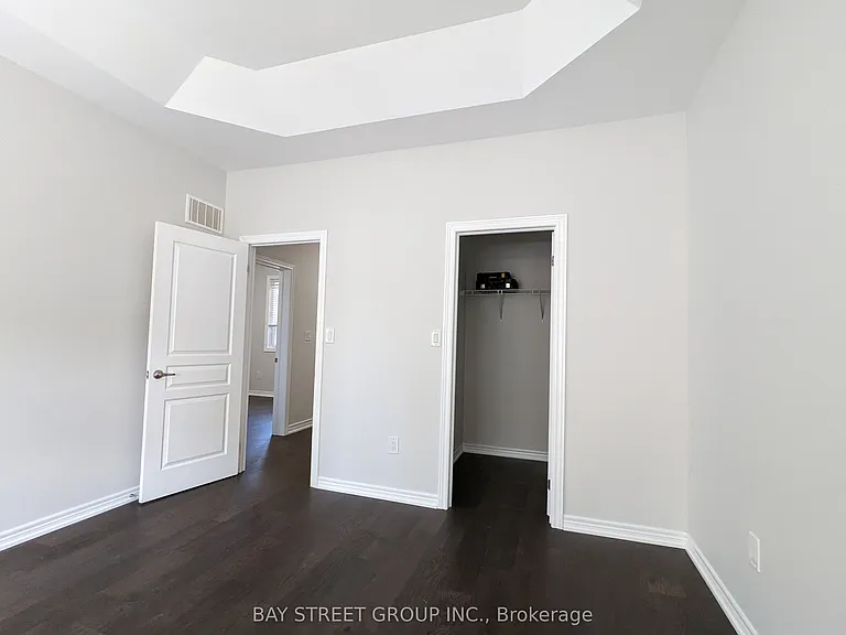 80 Brock Ave — Photo 14