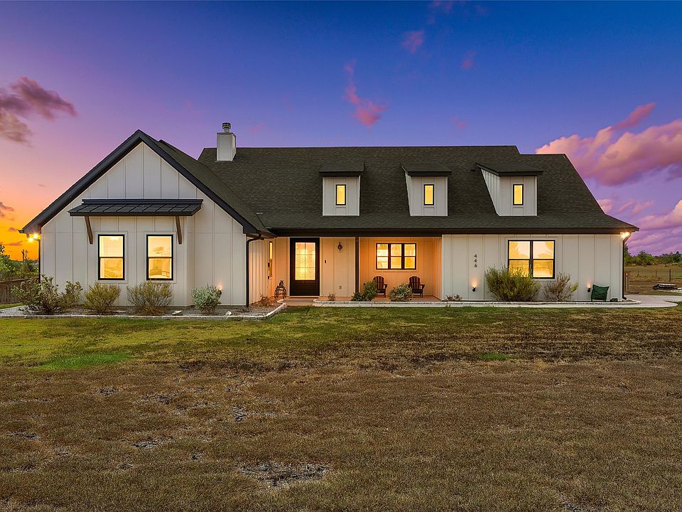 1st image of 446 Wade Dr