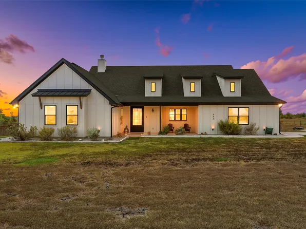 446 Wade Dr, Eddy, TX 76524