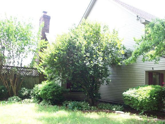 3rd image of 328 Alta Vista Dr
