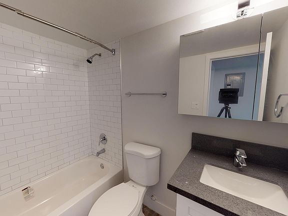 4th image of 3232 W Avenue 32 #2