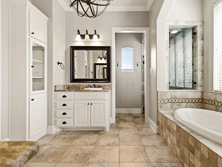4101 Chimney Rock Dr — Photo 20