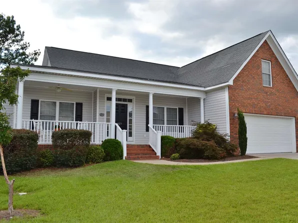 427 Nolancrest Dr, Lexington, SC 29073