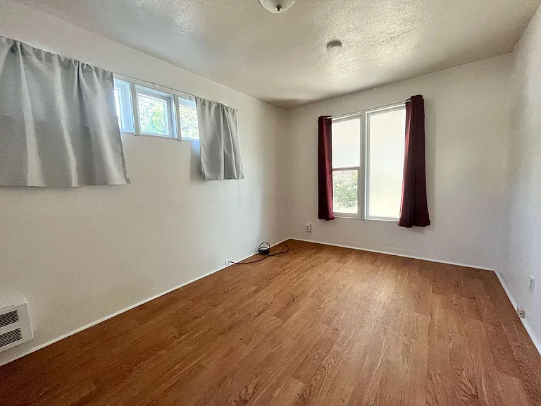 2518 Chula Vista Blvd #B — Photo 30