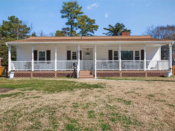 1200 Country Club Rd, Newport News, VA 23606