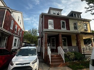 39 McKinley Ave, Trenton, NJ 08609