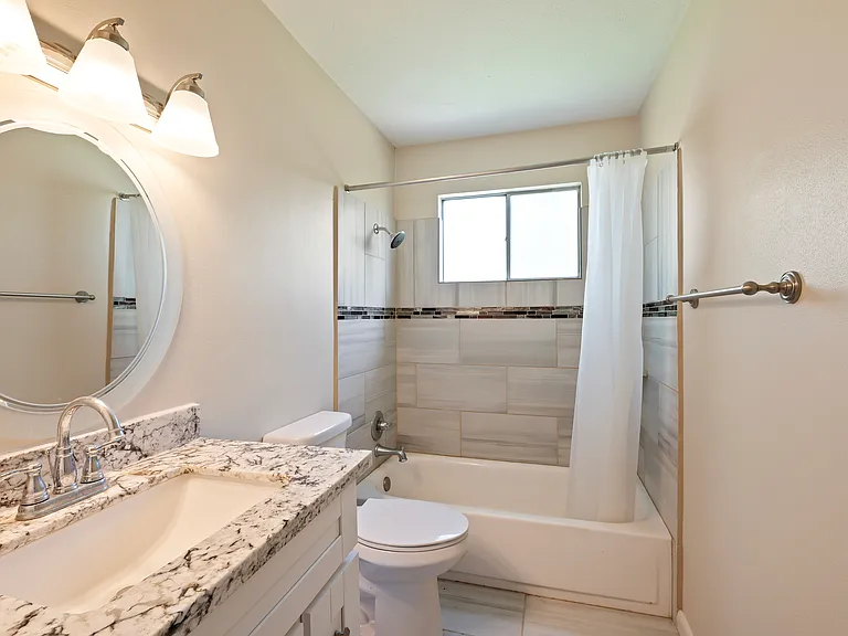 719 Reseda Dr — Photo 19