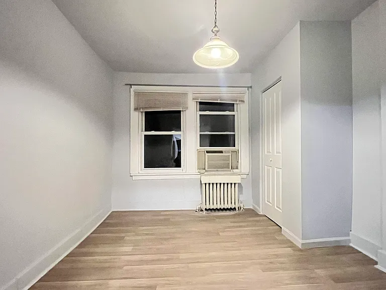 2330 Murray Ave — Photo 27