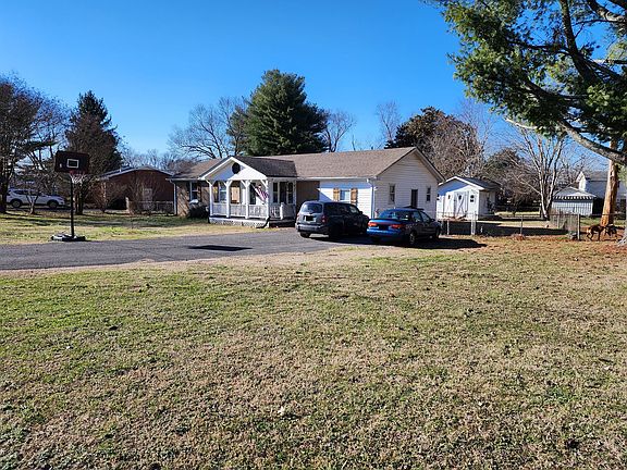 2nd image of 327 Holston Dr