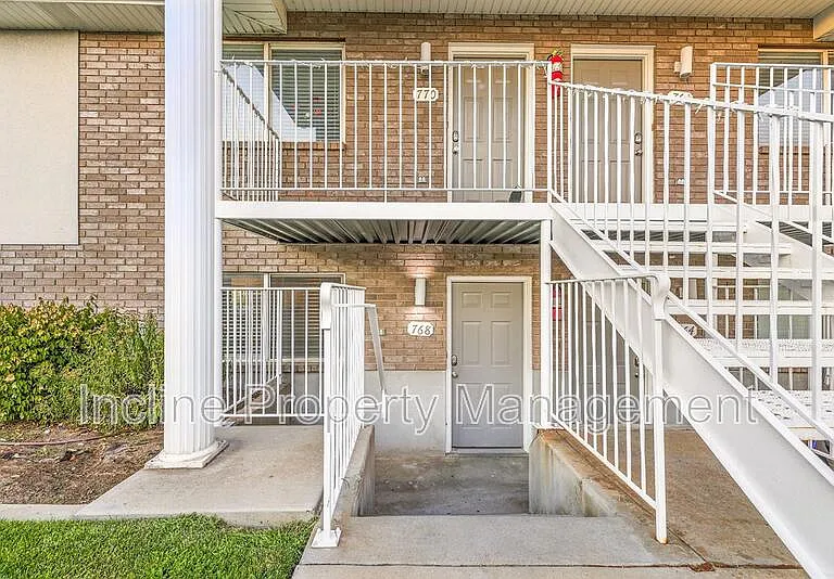 768 N 1060 W — Photo 1
