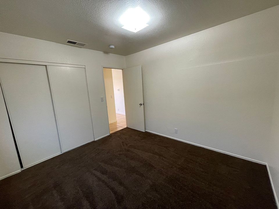 0216 16416 Chestnut St Hesperia, CA Zillow Apartments for Rent in