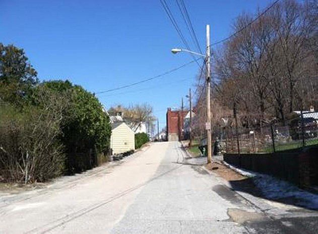 2nd image of 29 Ross St