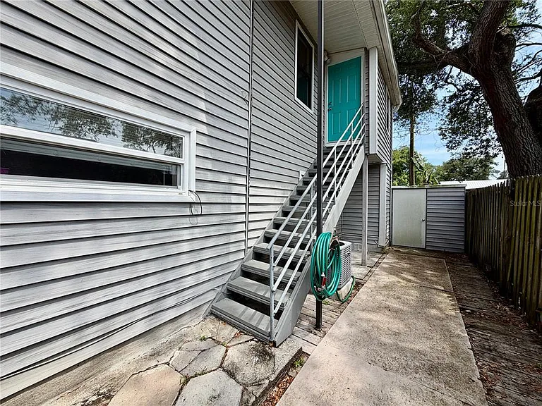 5050 2nd Ave N #UPPER — Photo 3