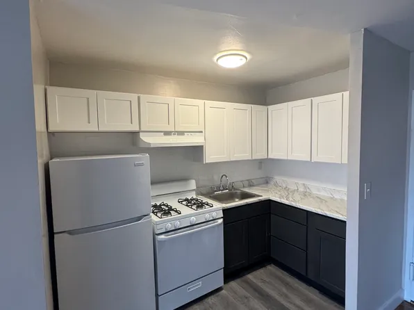 211 Johnson Ave, Hackensack, NJ 07601