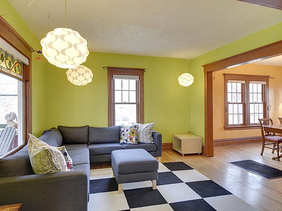 3rd image of 4301 Blaisdell Ave