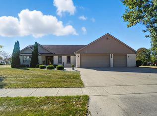 1112 Larkspur Ln, Celina, OH 45822