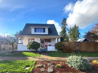 731 S 1st St, Cottage Grove, OR 97424