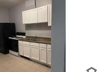7512 S Coles Ave #2N, Chicago, IL 60649