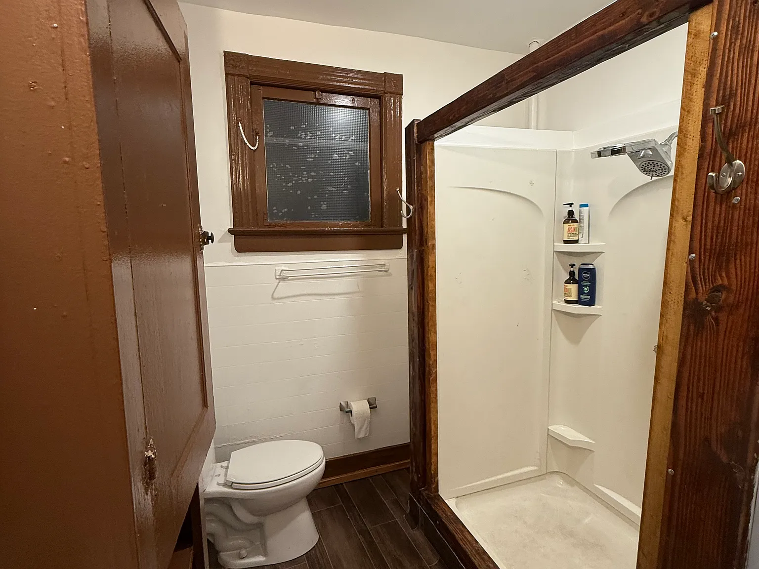 3 bed, 1000 sqft, $1,200 — Photo 1