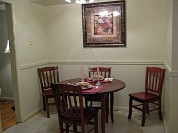 4th image of 1881 Fernbrook Dr