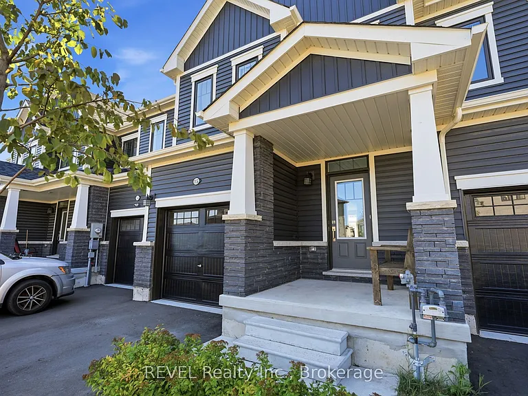 15 Peach St #15 — Photo 3