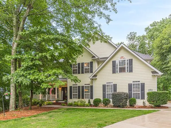 5767 Wembley Dr, Douglasville, GA 30135