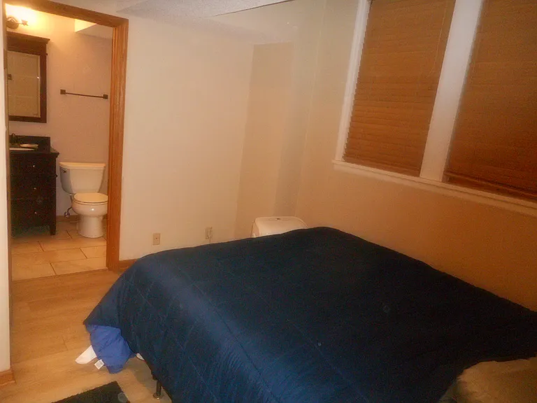 4418 W Lake Harriet Pkwy #1 — Photo 8