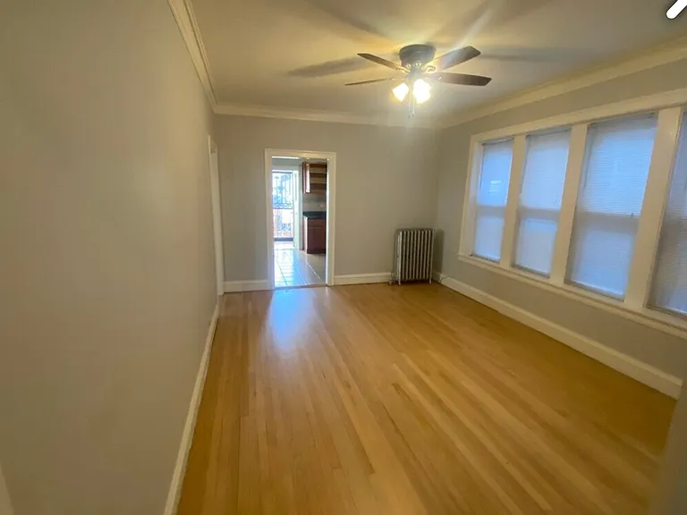 2115 W Arthur Ave #3 — Photo 9