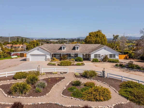 360 Futurity Ln, Fallbrook, CA 92028