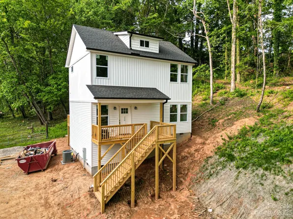 9 Brightley Ln, Asheville, NC 28805