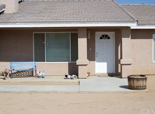 16057 Serrano Rd, Apple Valley, CA 92307