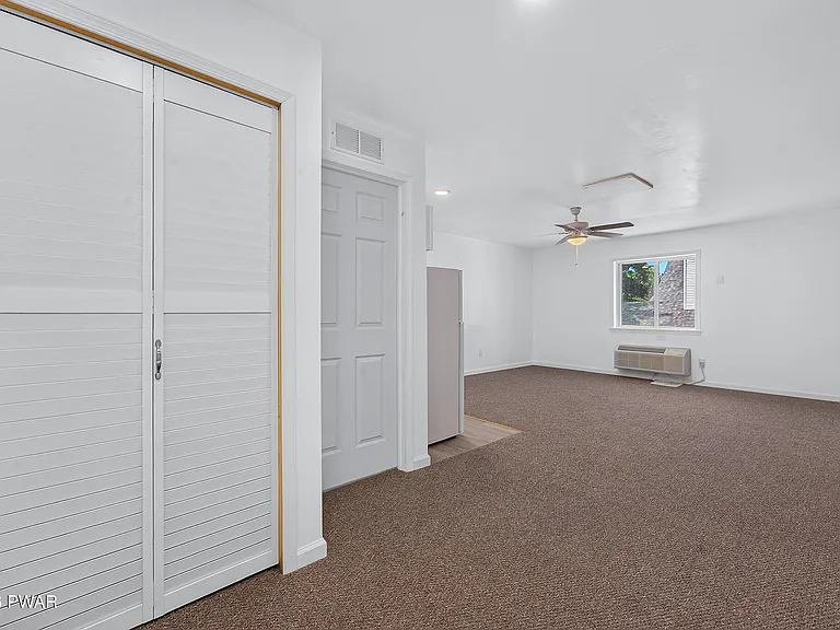 978 Main St #2B — Photo 10