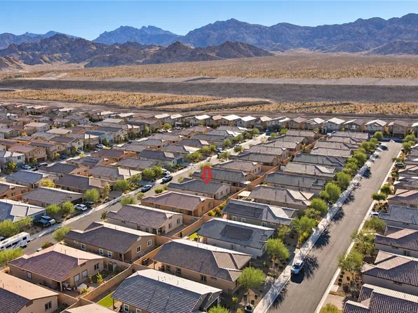 10944 Stone Crossing Ave, Las Vegas, NV 89166
