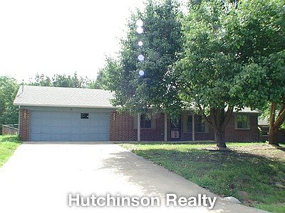 2nd image of 13 Dillow Ln