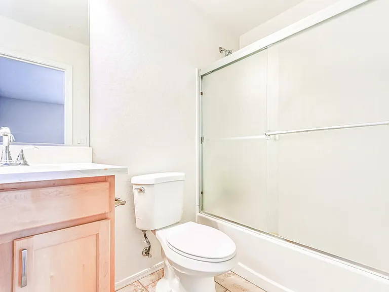 2781 W Mira Dr — Photo 12