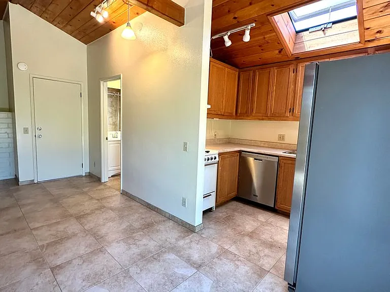 5177 San Simeon Dr — Photo 10