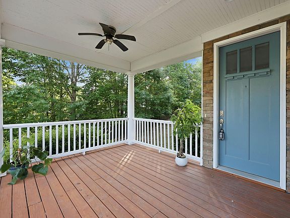 5th image of 2304 Mitchell Garden Dr