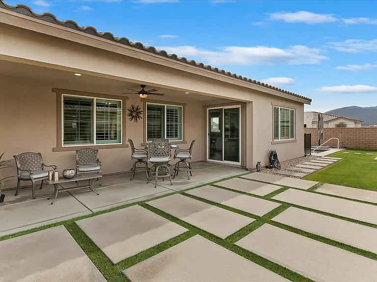 58171 Aragon Way — Photo 26