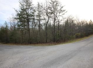 10 Ridgeland Ter, Crossville, TN 38558