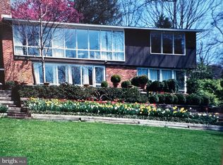 7400 Rebecca Dr, Alexandria, VA 22307