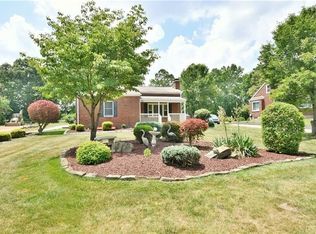 107 Hemlock Dr, Mcmurray, PA