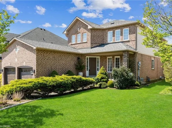 106 Moore Cres, Hamilton, ON L9G 4Z8