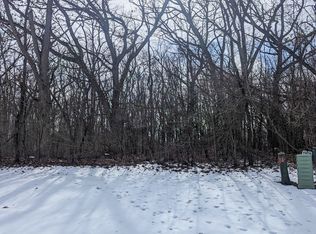 1719 Cedar Ln, Spring Grove, IL 60081