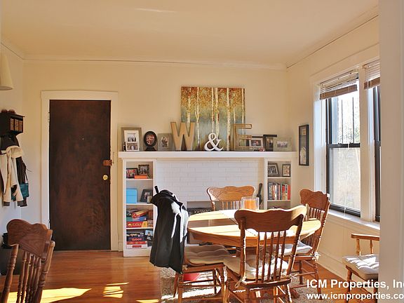 2nd image of 4844 N Rockwell St #2606-3