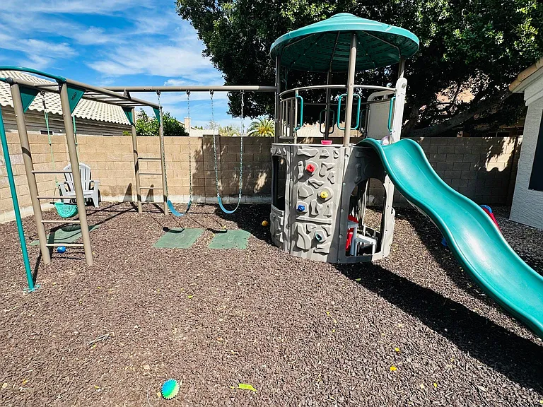 19108 N 78th Ln — Photo 29