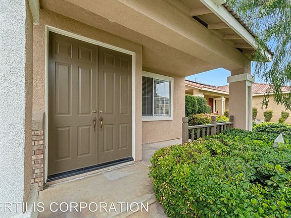 2nd image of 14552 Nevada Ct
